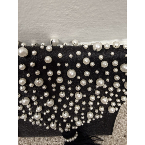 Timmy Woods Beverly Hills Collection Black Evening Bag With Pearls And Tassel